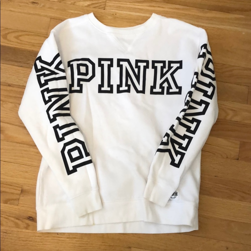 VS PINK CREWNECK